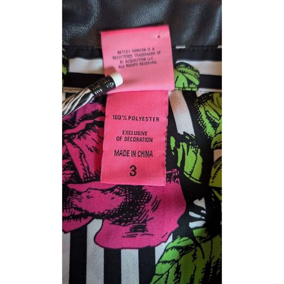 Torrid Betsey Johnson Georgette Floral Stripe Tunic + Black Leggings 3X OUTFIT - Picture 6 of 13